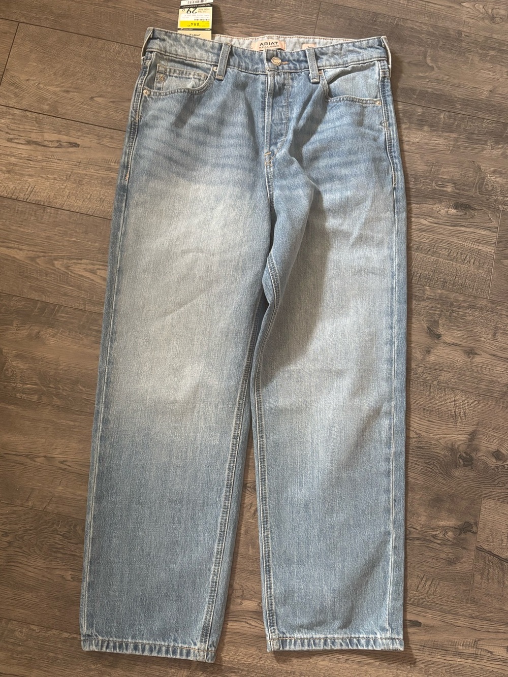 Brand new!! Ariat tomboy cropped jeans